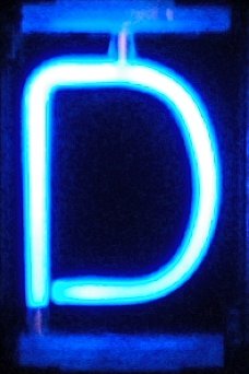 neonverlichting letter D blauw