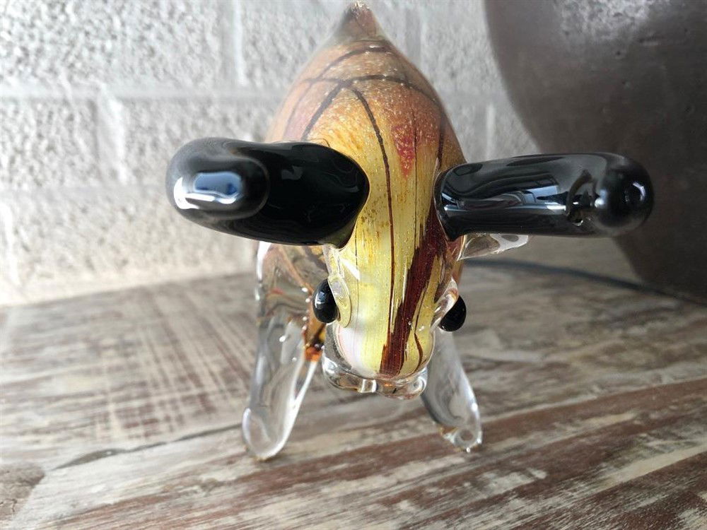 Mooi beeld van een stier van vol glas- in kleur-glas-stier - Afbeelding 4