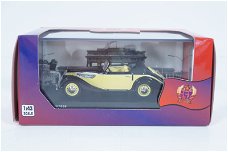 1:43 Ixo IST036 EMW (BMW) 327 Cabriolet 1955 geel-zwart