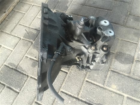 Versnellingsbak Opel Corsa 2 - 2