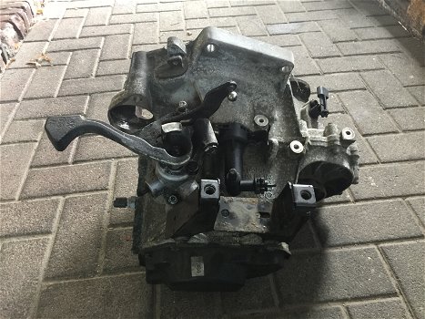 Versnellingsbak Volkswagen Polo 9N Diesel - 1