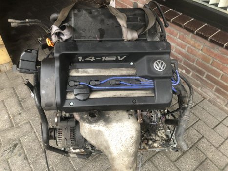 Motor ( compleet ) Volkswagen Golf IV - 1