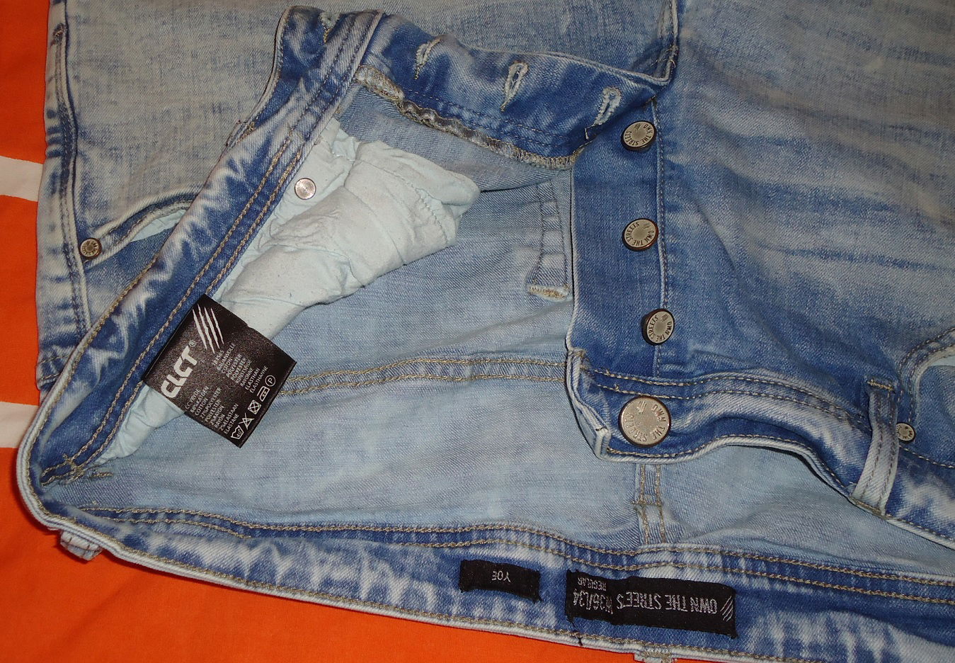 Stoere jeans met knoopsluiting van CLCT (maat: W36/L34). - Afbeelding 4