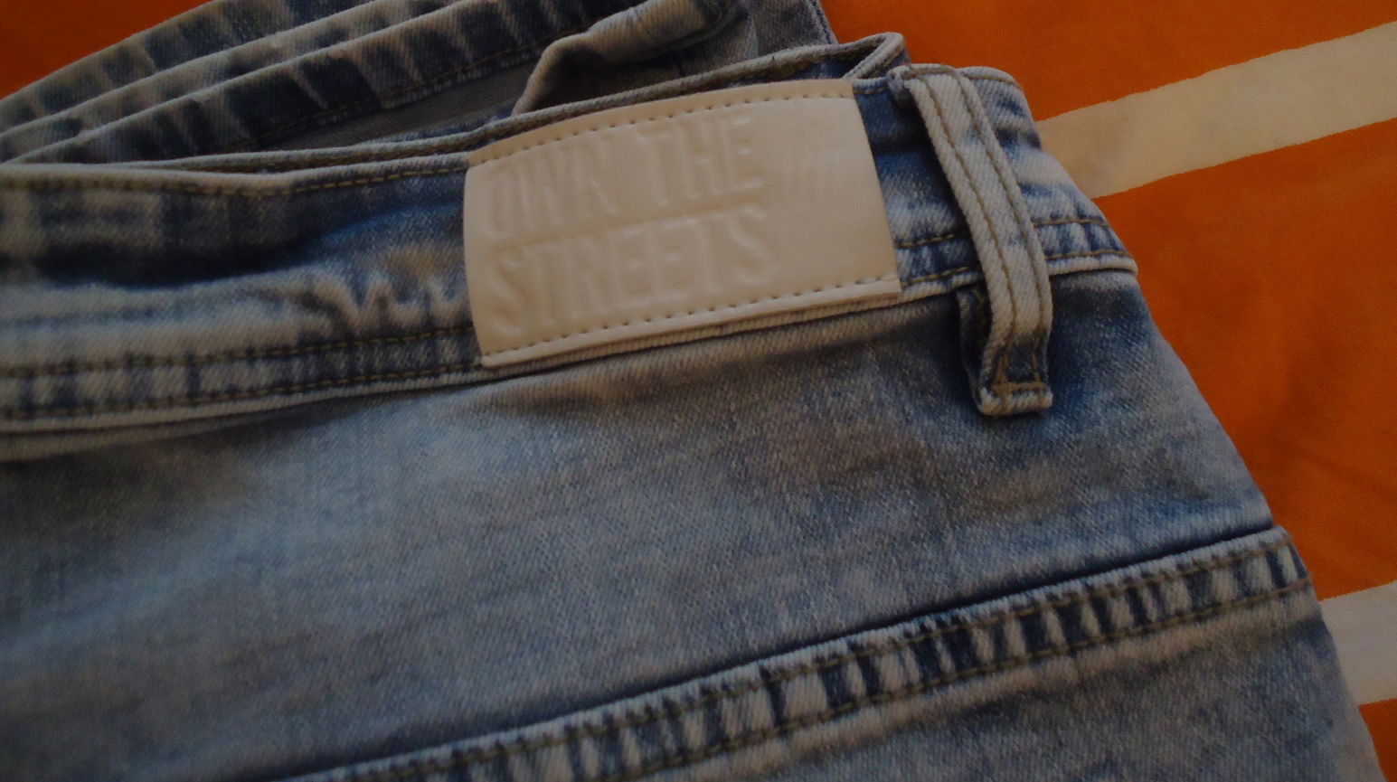 Stoere jeans met knoopsluiting van CLCT (maat: W36/L34). - Afbeelding 5