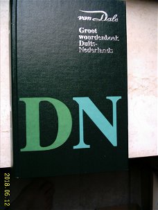 Groot woordenboek Duits-Nederlands.