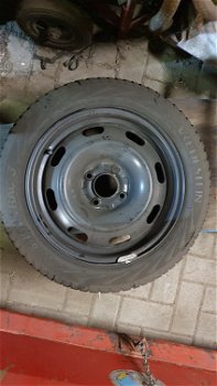 Stalen velgen Citroen met Vredestein Snowtrac 3 winterbanden 185/55 R15 - 0