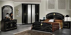 Sale Slaapkamer klassiek Italiaanse hoogglans Zwart Nero luxe set 7