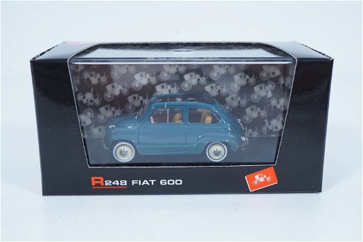 1:43 Brumm R248 Fiat 600 groengrijs - 0