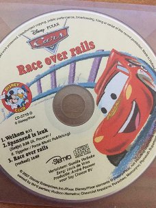 Walt Disney Boekenclub - Cars Race Over Rails (CD) Luisterboek