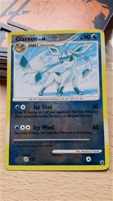 Glaceon  20/100  Rare (Reverse) D & P: Majestic Dawn