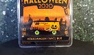 Volkswagen VW type 2 HALLOWEEN 1:64 Greenlight - 1 - Thumbnail