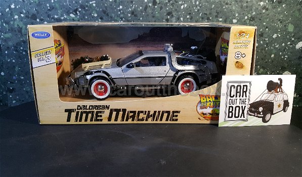 DeLorean Back to the future III 1:24 Welly - 3