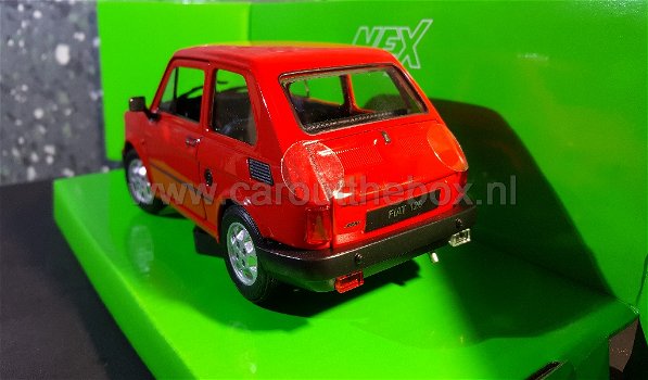 Fiat 126 rood 1:24 Welly - 2