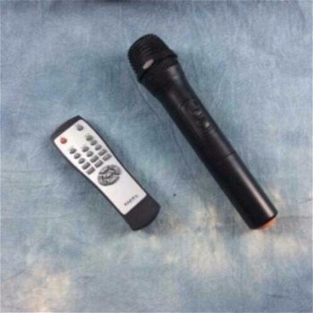 Mobiele MP3 USB/ WMA speler met opnamefunctie (55-B) - 2