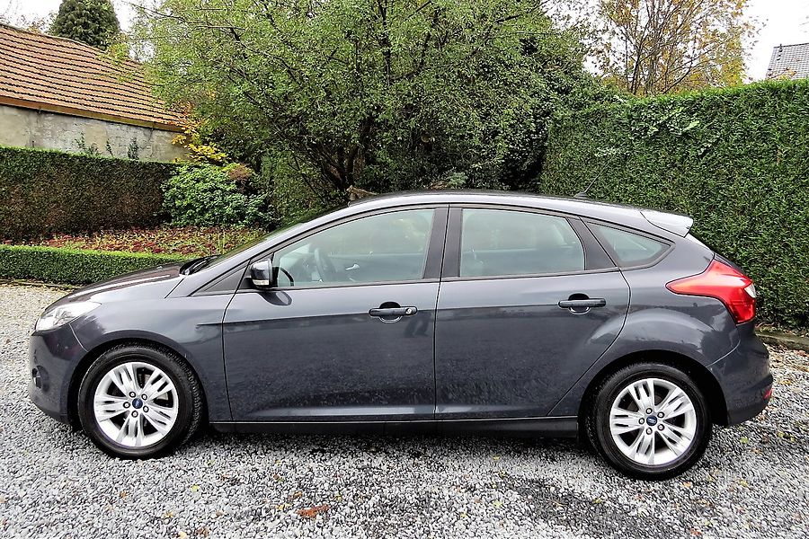 Ford Focus 1.6 Tdci Trend - 09 2011 - Afbeelding 2