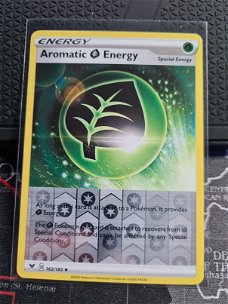 Aromatic G Energy  162/185 (reverse)  Uncommon Sword & Shield: Vivid Voltage