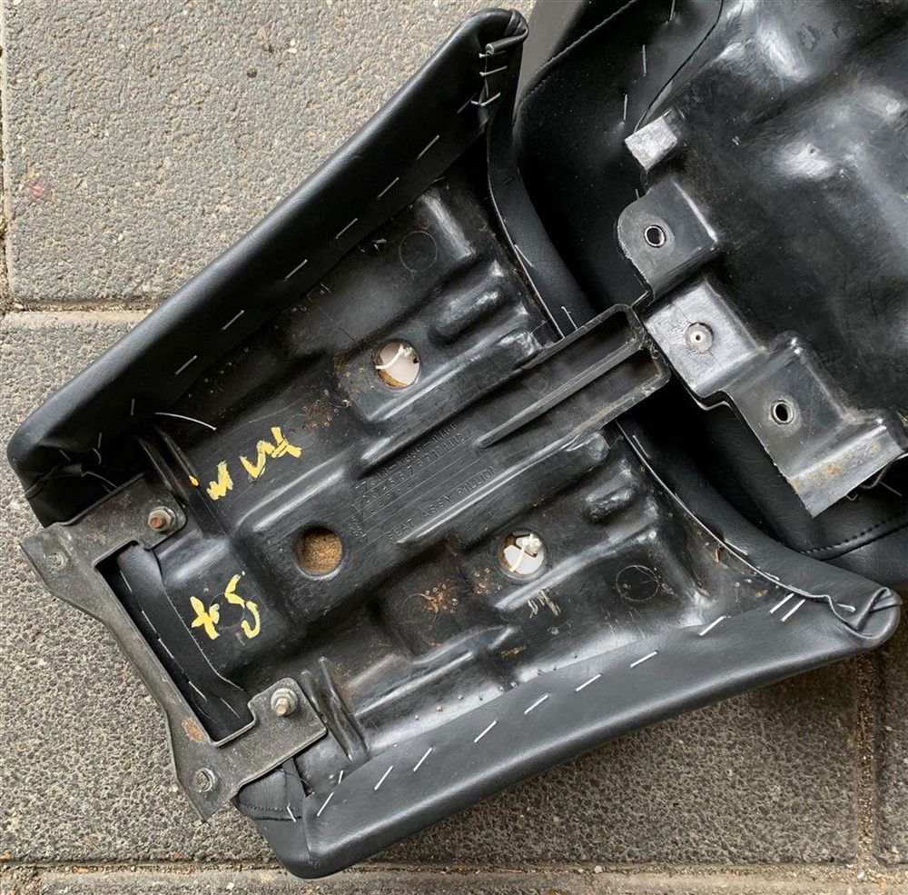 Passagier zadel Honda VT 1100 85 - 86 (Skai leer) - Afbeelding 2