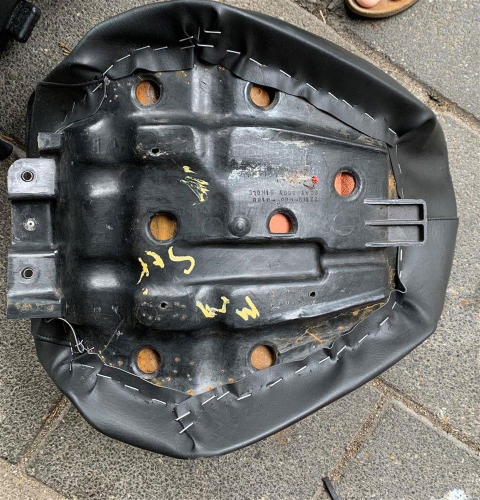 Bestuurder Zadel Honda VT 1100 85/86 (Skai leer) - Afbeelding 2