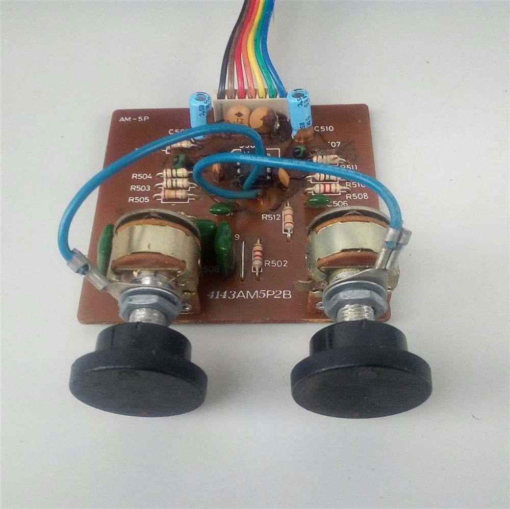 Bose acoustimass versterker module ( defect) - Afbeelding 3