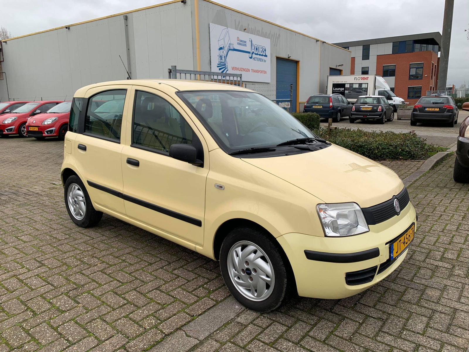 Fiat Panda 1.1 2009 Geel €1350,- - Afbeelding 2