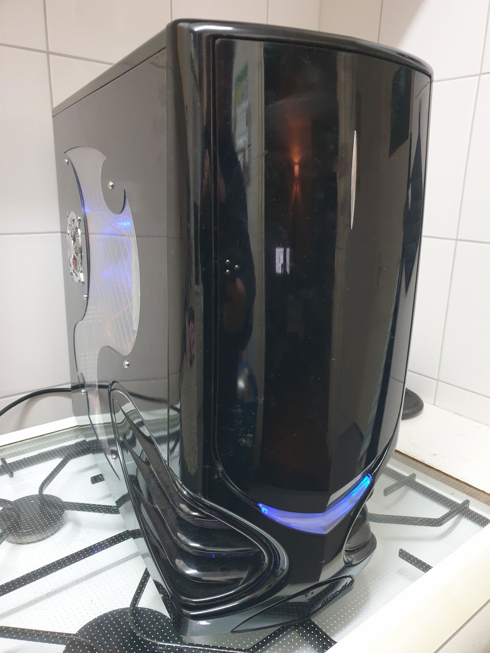 04 - i5 750 CPU 2.67 GHz game pc - nr. 1