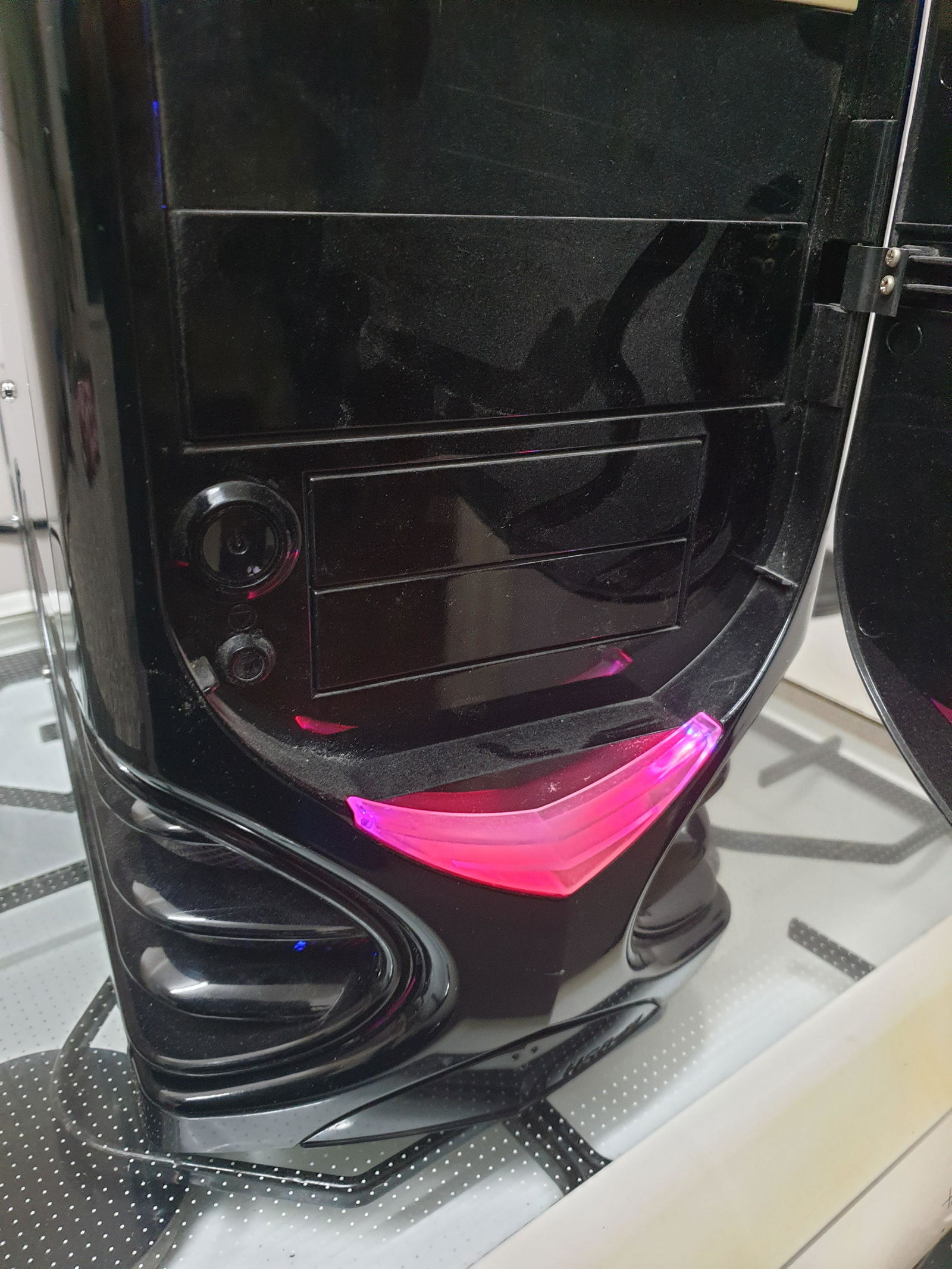04 - i5 750 CPU 2.67 GHz game pc - Afbeelding 2
