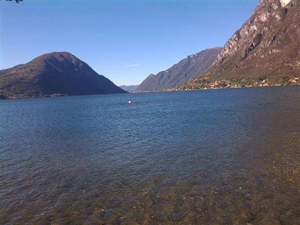 Chalet Direct aan meer van Lugano in Porlezza Noord Italie - Afbeelding 2