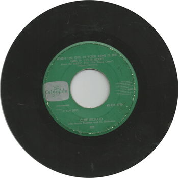 Cliff Richard - When The Girl In Your Arms Is The Girl In Your Heart (1961) - 0
