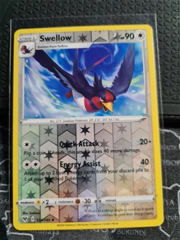 Swellow 134/185 (reverse) Uncommon Sword & Shield: Vivid Voltage - 0