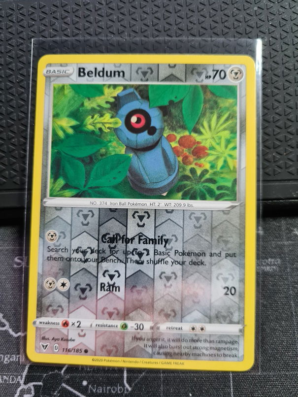 Beldum 116/185 (reverse) Common Sword & Shield: Vivid Voltage - nr. 1