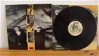 THRASHING DOVES - Bedrock Vice uit 1987 Label : A&M Records - 395 149-1 - 1 - Thumbnail
