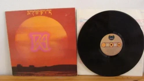 UTOPIA - Ra uit 1976 Label : Bearsville ‎– BEA 55514 Made in the Netherlands - 0