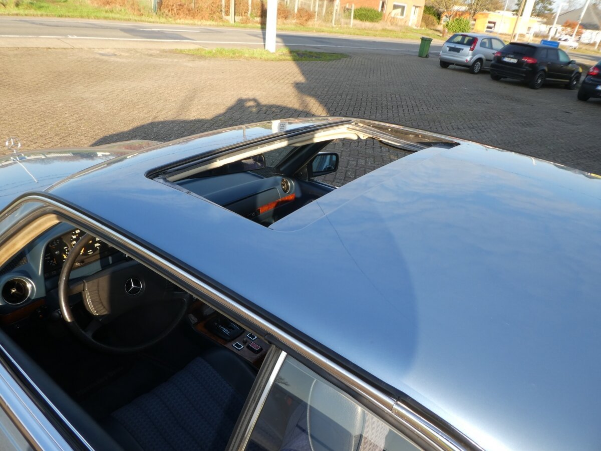 Mercedes 280 Coupe - Afbeelding 5