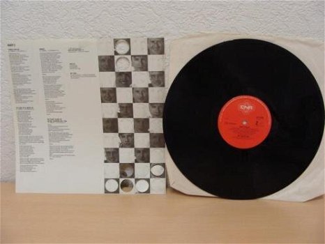 HET GOEDE DOEL - TEMPO DOELOE uit 1983 Label : CNR 671.010 - 3
