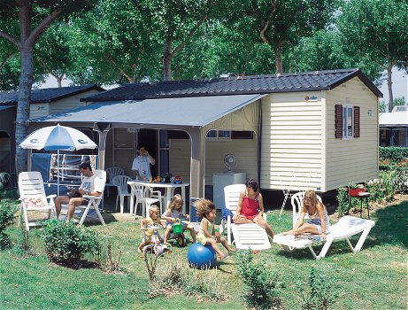 huur nu uw caravan of Stacaravan op eerste klas campings aan de Costa Brava Spanje - 4