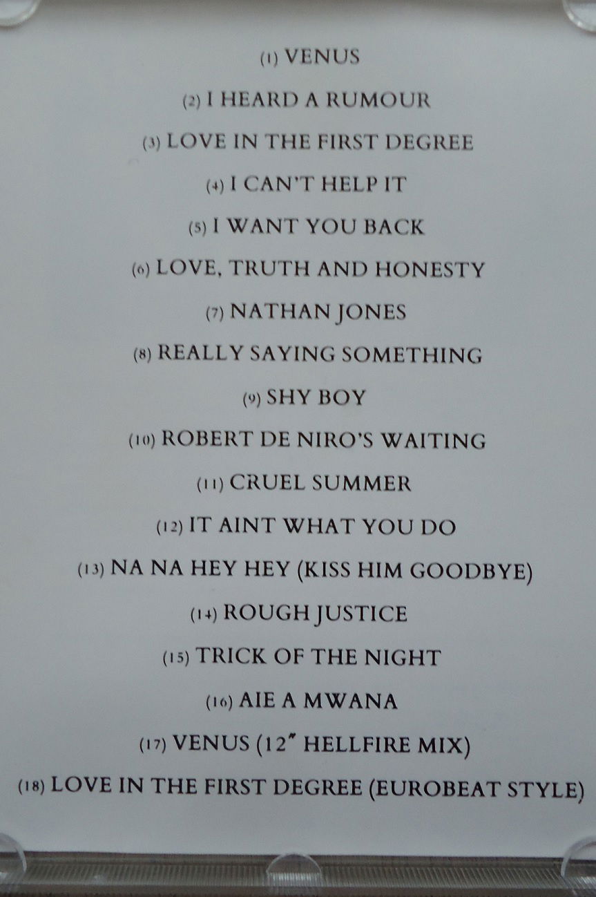 Te koop de CD "The Greatest Hits Collection" van Bananarama. - Afbeelding 8