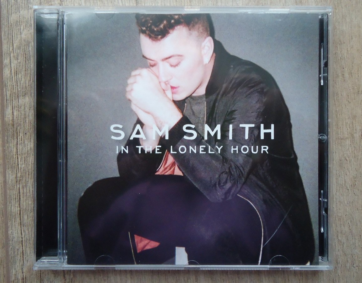 Te koop de originele CD "In The Lonely Hour" van Sam Smith. - nr. 1