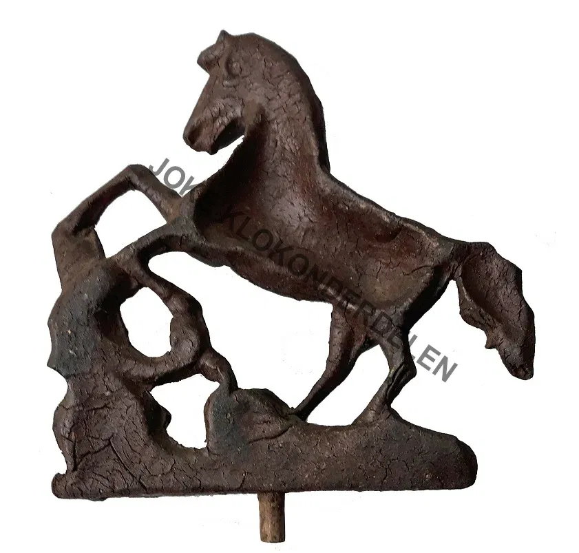 = Klok paardje = Papier maché =43648 - Afbeelding 2