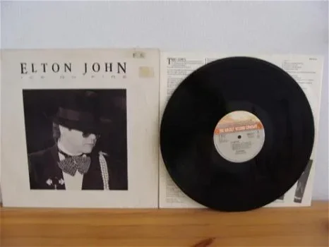 ELTON JOHN - Ice on fire uit 1985 Label : The Rocket Record Company 826 213-1 MADE IN HOLLAND - 0