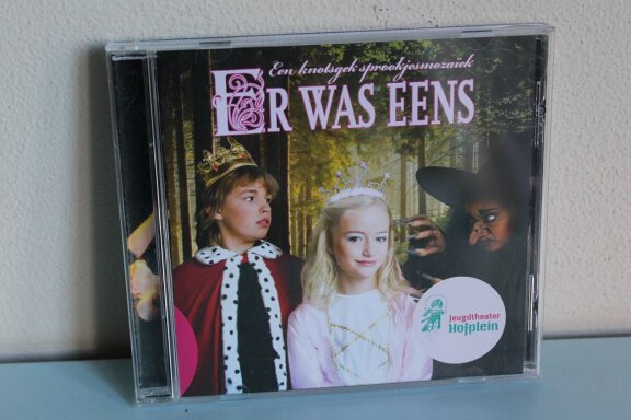 Er was eens - een knotsgek sprookjesmozaiek - nr. 1