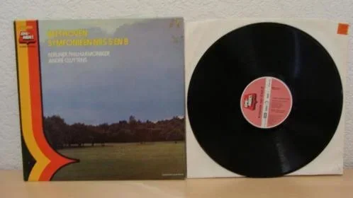LUDWIG VAN BEETHOVEN - Symfonieën nrs 5 en 8 Label : EMI SC 45-11074 - 0