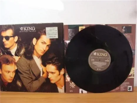 KING - Bitter sweet uit 1985 Label : CBS 86320 - 0