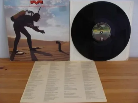 KAYAK - Periscope life uit 1980 met tekstvel Label : Vertigo 6413 960 - 0