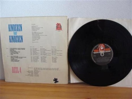 KINDEREN VOOR KINDEREN uit 1983 Label: VARAgram ES 159 - 1
