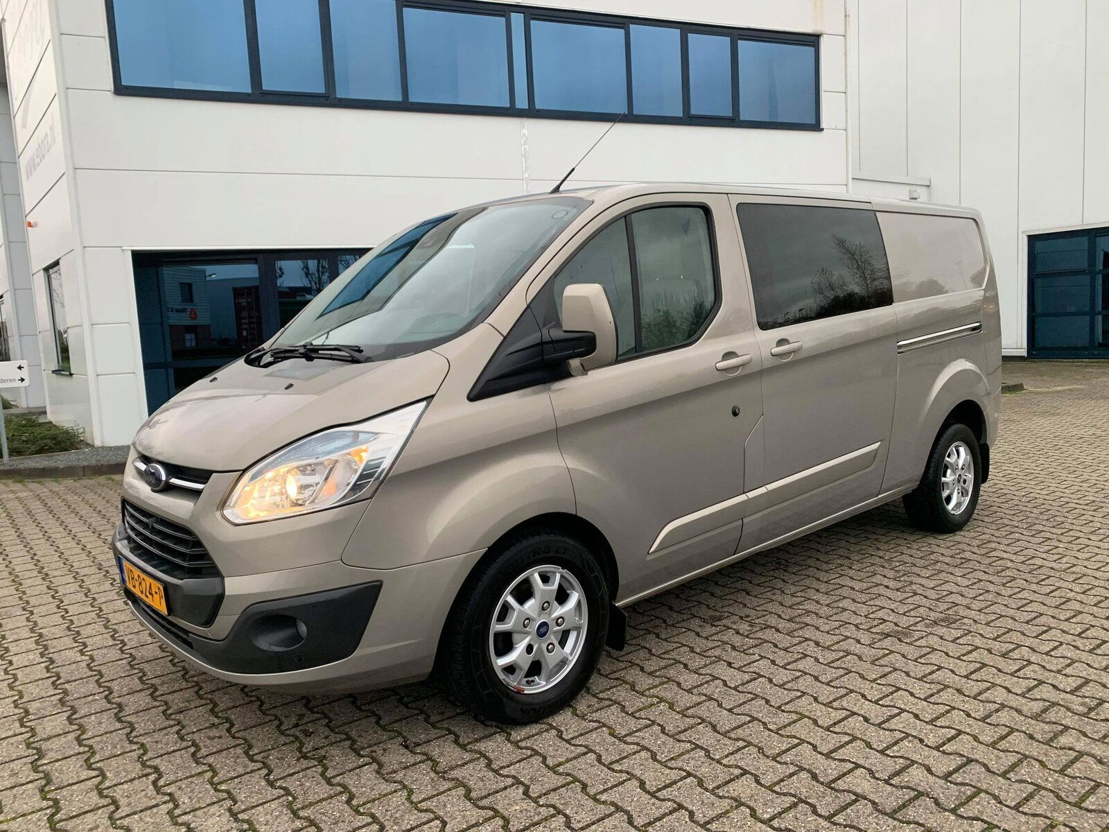 Ford Transit Custom 2.2 Tdci 92KW 2013 Beige DUB CAB! FULL OPTIE!! - nr. 1