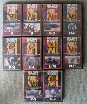 The Video Encyclopedia of World War II 10 VHS banden MOOI - 1