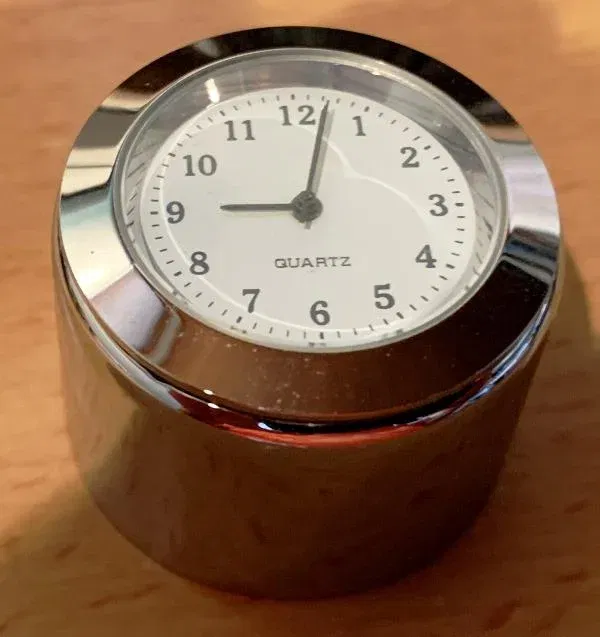 Balhoofdklok Verchroomd huis 27mm Wit uurwerk - nr. 1