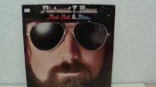 RICHARD T.BEAR - Red, hot and blue uit 1987 Label : RCA Victor PL-12927 Made in Holland