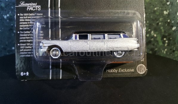 1959 Cadillac Hearse grijs 1:64 Johnny Lightning - 1
