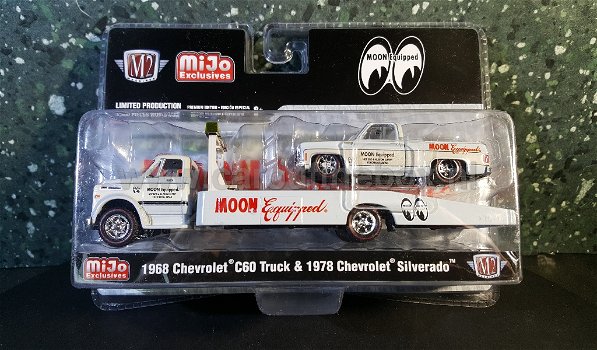 Chevrolte C60 + Chevrolet Silverado MOON 1:64 M2 - 0